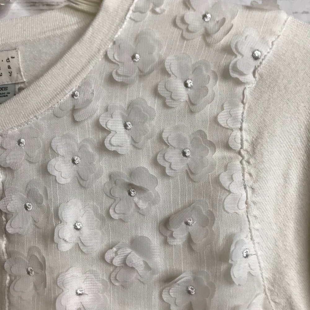 A New Day Cream Floral Embroidered Cardigan - Picture 3 of 8